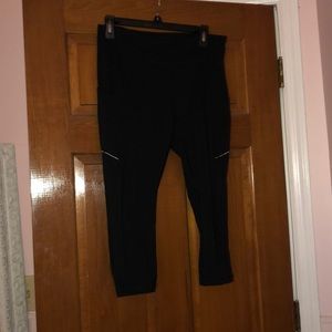 Lululemon Speed Up Crops